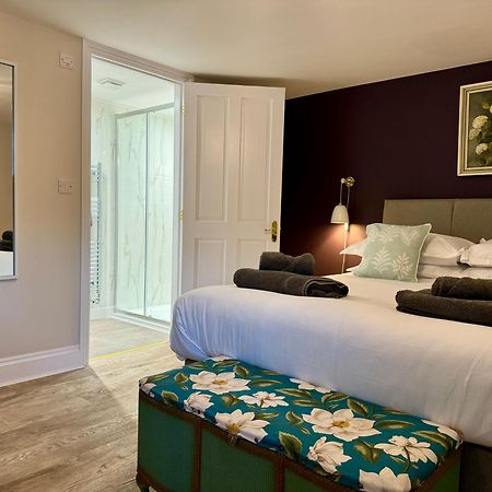 Holyland House - Greenacres Estates Lamphey Экстерьер фото