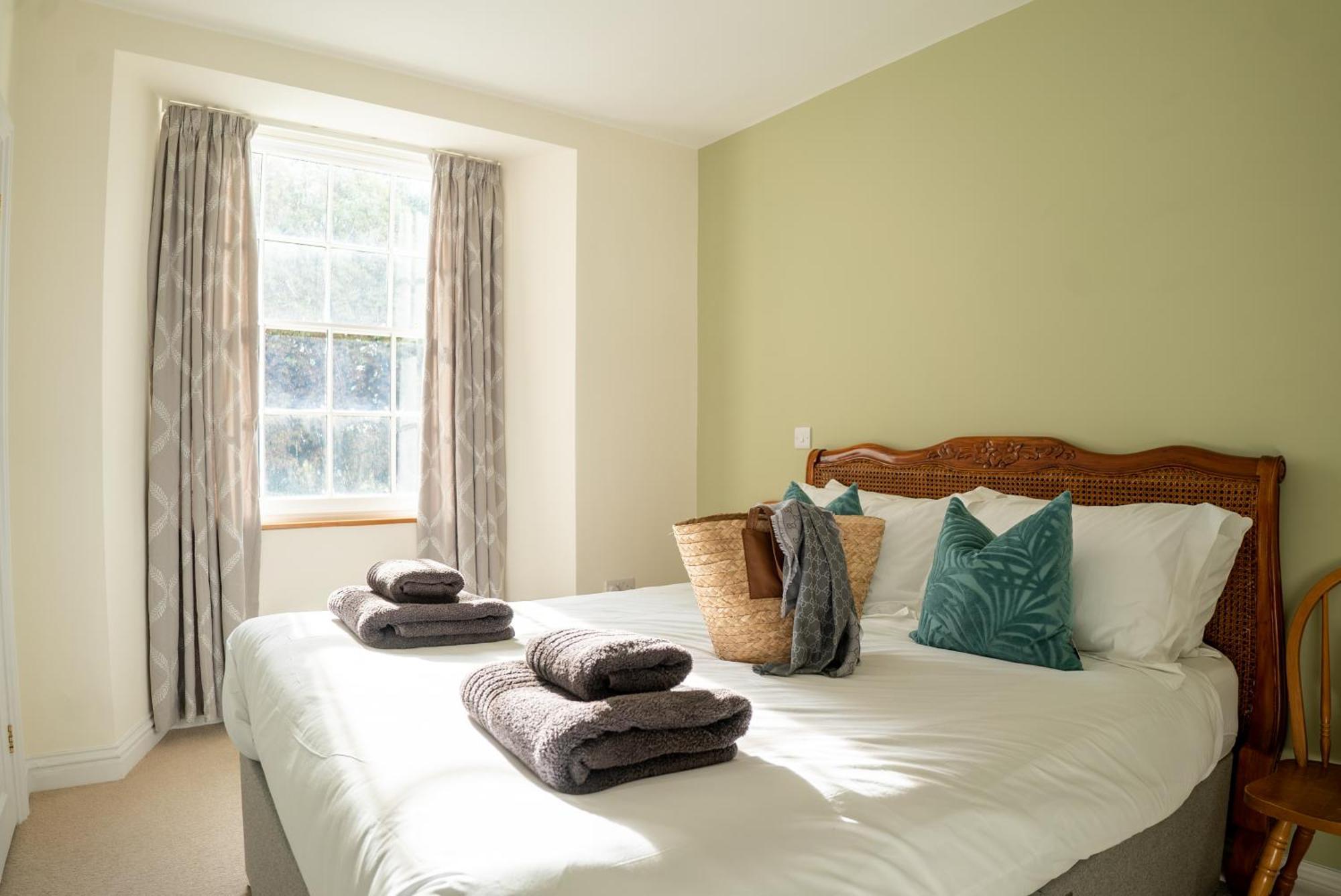 Holyland House - Greenacres Estates Lamphey Экстерьер фото
