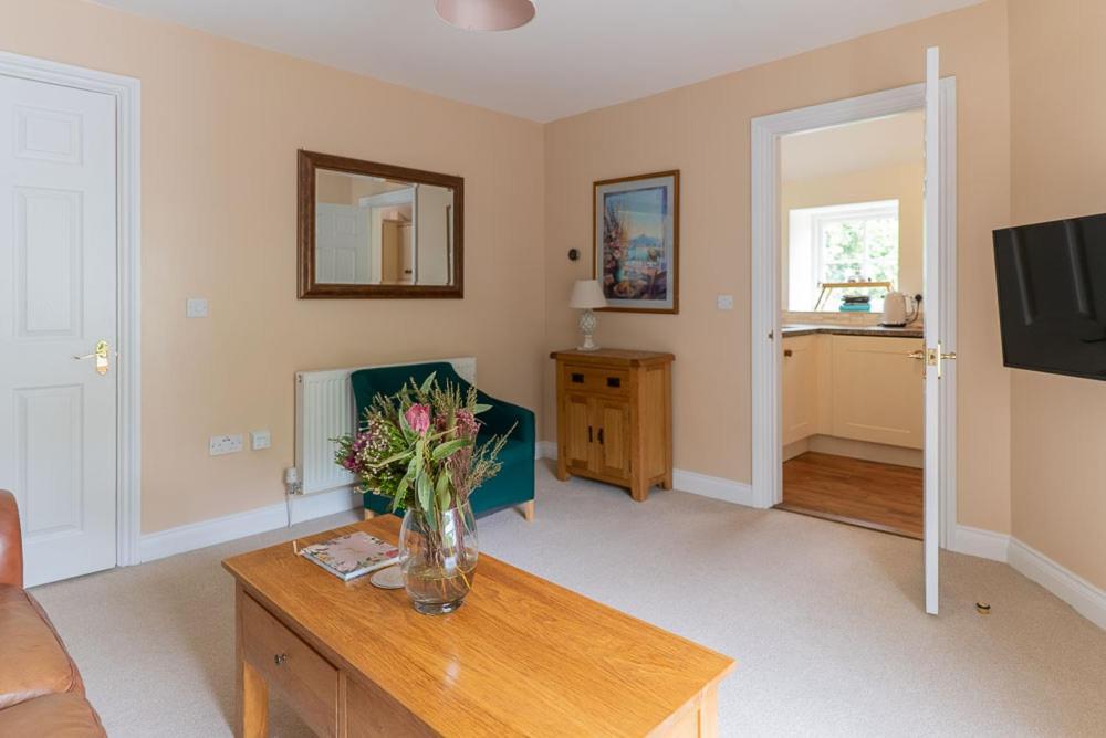 Holyland House - Greenacres Estates Lamphey Экстерьер фото