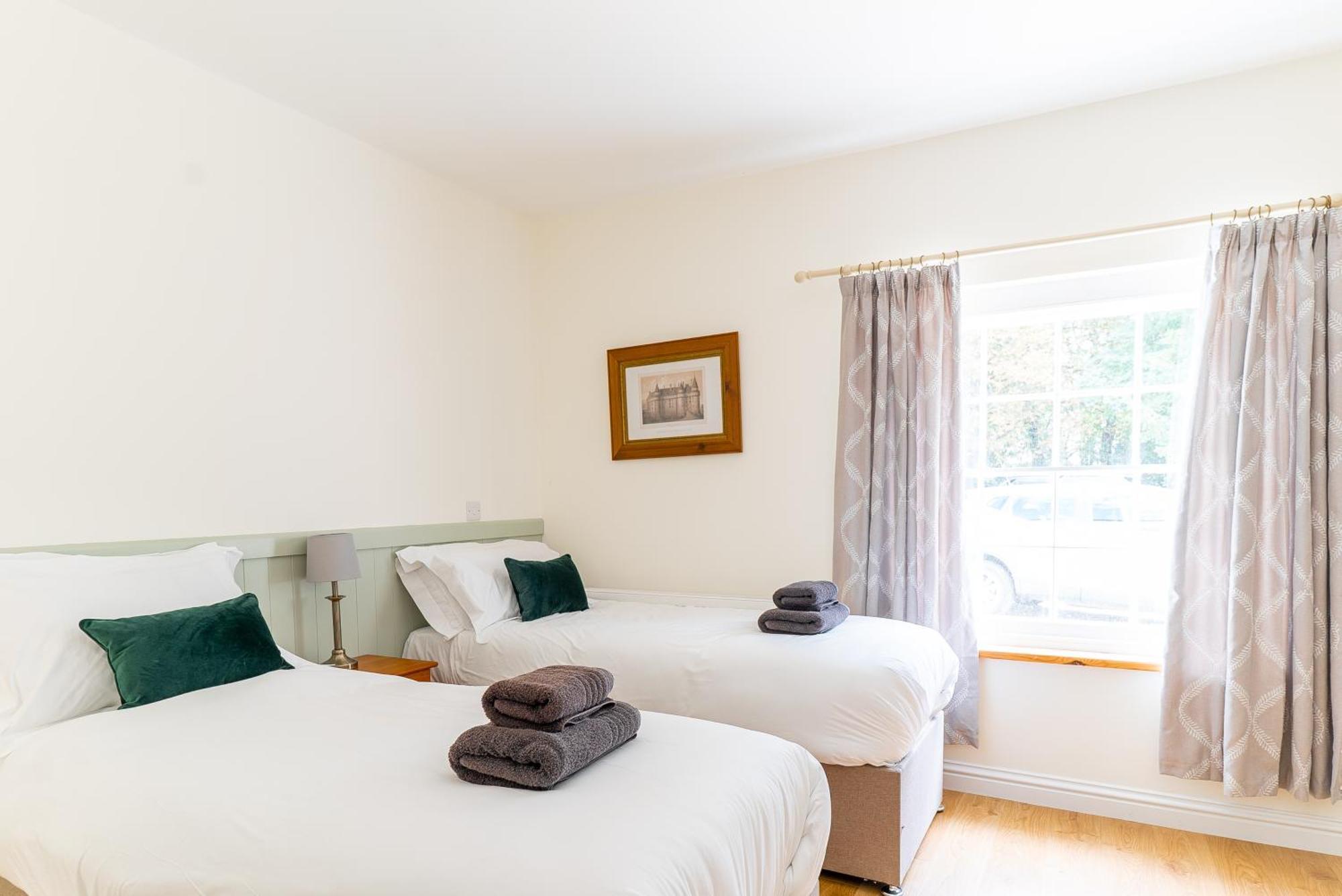 Holyland House - Greenacres Estates Lamphey Экстерьер фото